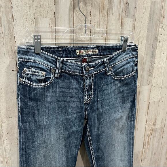 BKE Buckle Madison Boot Cut Low Rise Western Jeans Long - Picture 2 of 11